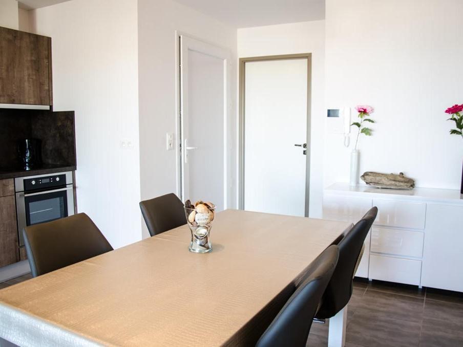 Residence Farenc Vue Sur La Lagune Marseillan  Eksteriør billede